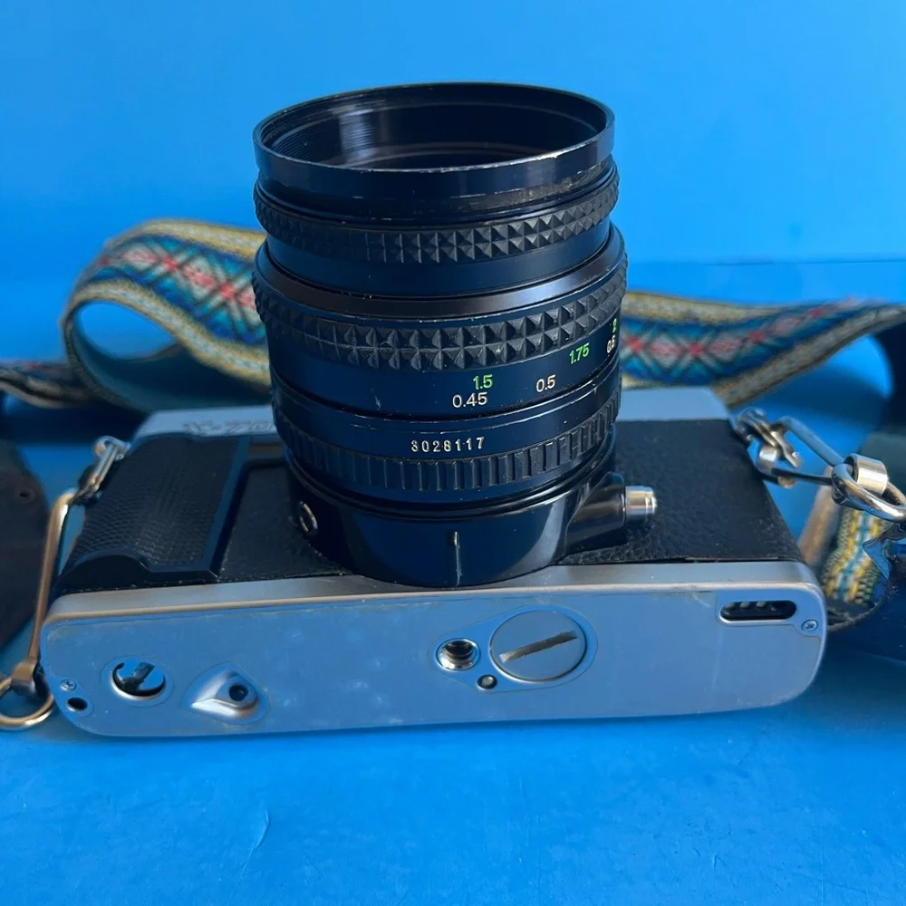 Minolta MD Rokkor -X 50 mm 1:14 and X-70 Minolta Camera